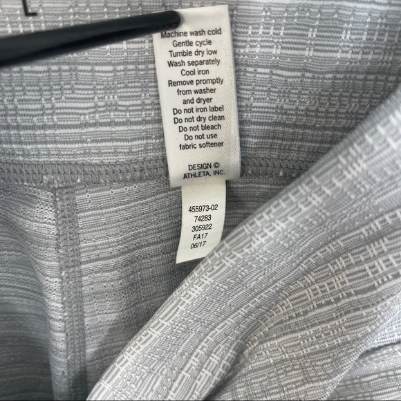 Athleta High Rise Jacquard Chaturanga leggings - Picture 11 of 11